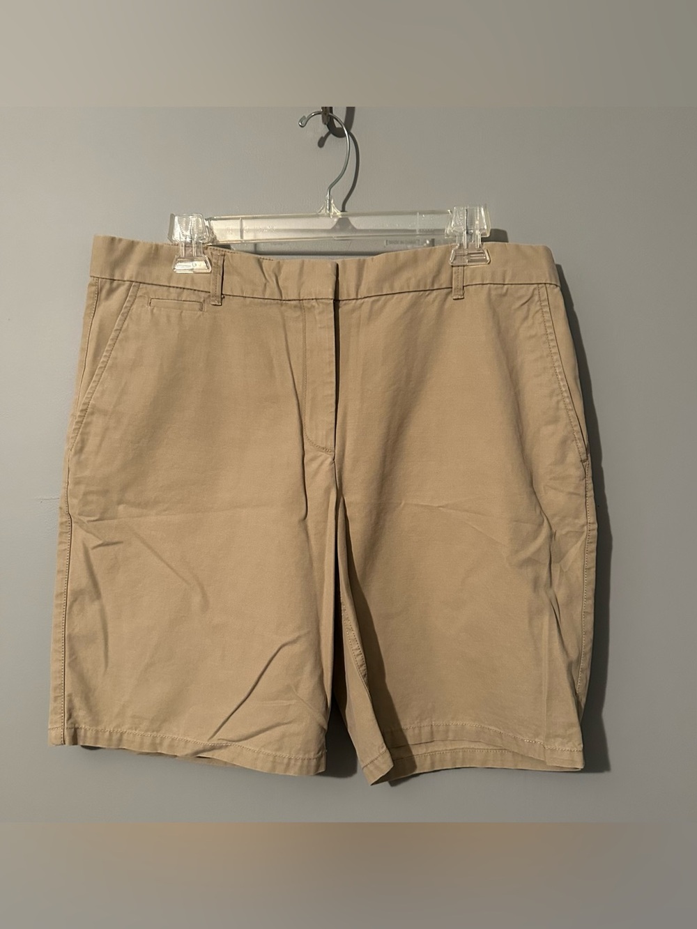 Women’s Boyfriend Roll-up Classic Khaki Cotton Blend Shorts by Gap